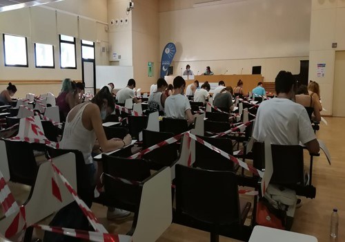 Les aules de l'EPSEVG van acollir la setmana passada les Proves d'Accés a la Universitat (PAU) amb bones mesures de seguretat sanitària