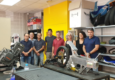 Visita a l'EPSEVG de la directora i els caps dels departaments de tecnologia de l'Institut Andreu Nin del Vendrell