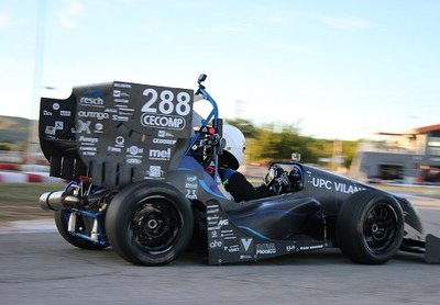 El Nova Racing Team busca soportes para su proyecto