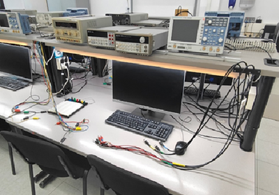 Ponemos a punto los laboratorios y talleres para el nuevo curso 2025-2026 Q1